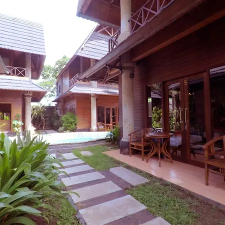Villa Happy Jimbaran-3